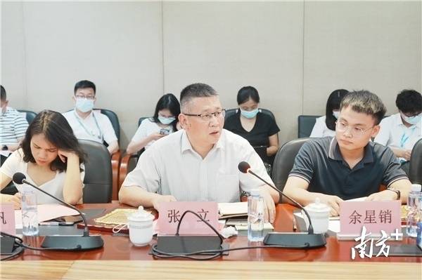 南方+ 王昌辉 拍摄